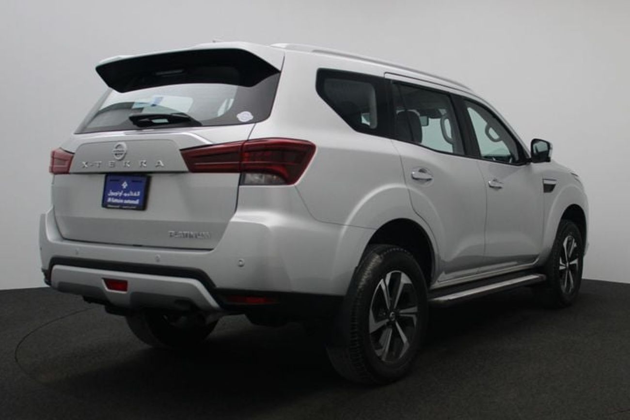 Nissan XTerra Platinum 2.5