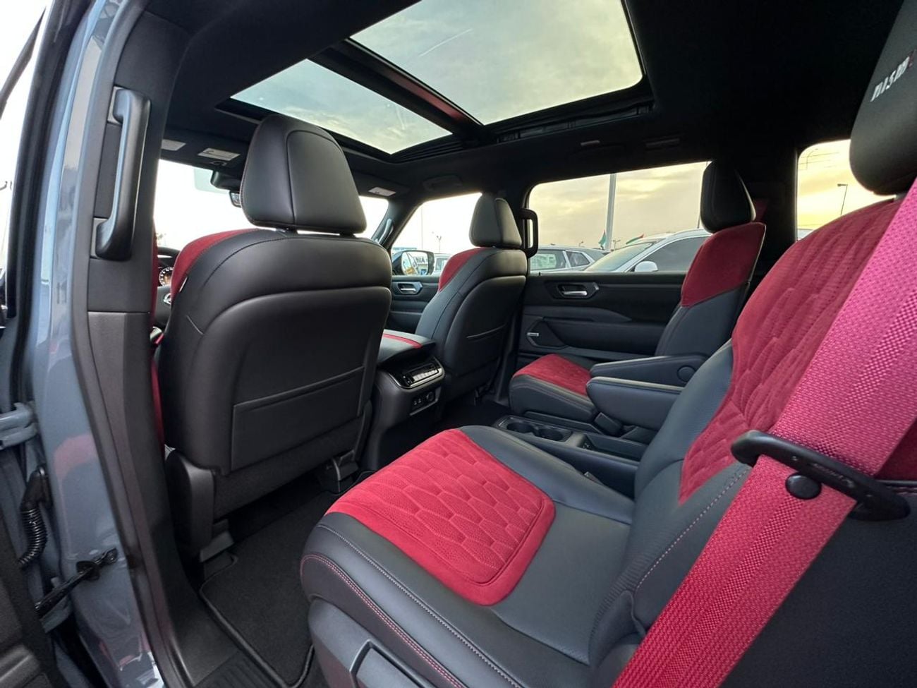 نيسان أرمادا Brand New Nissan Armada Nismo