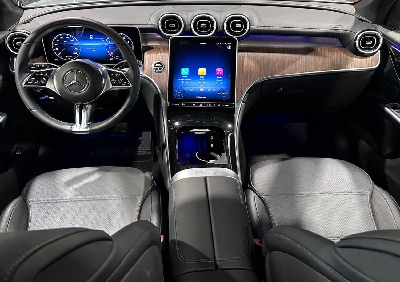 مرسيدس بنز GLC 300