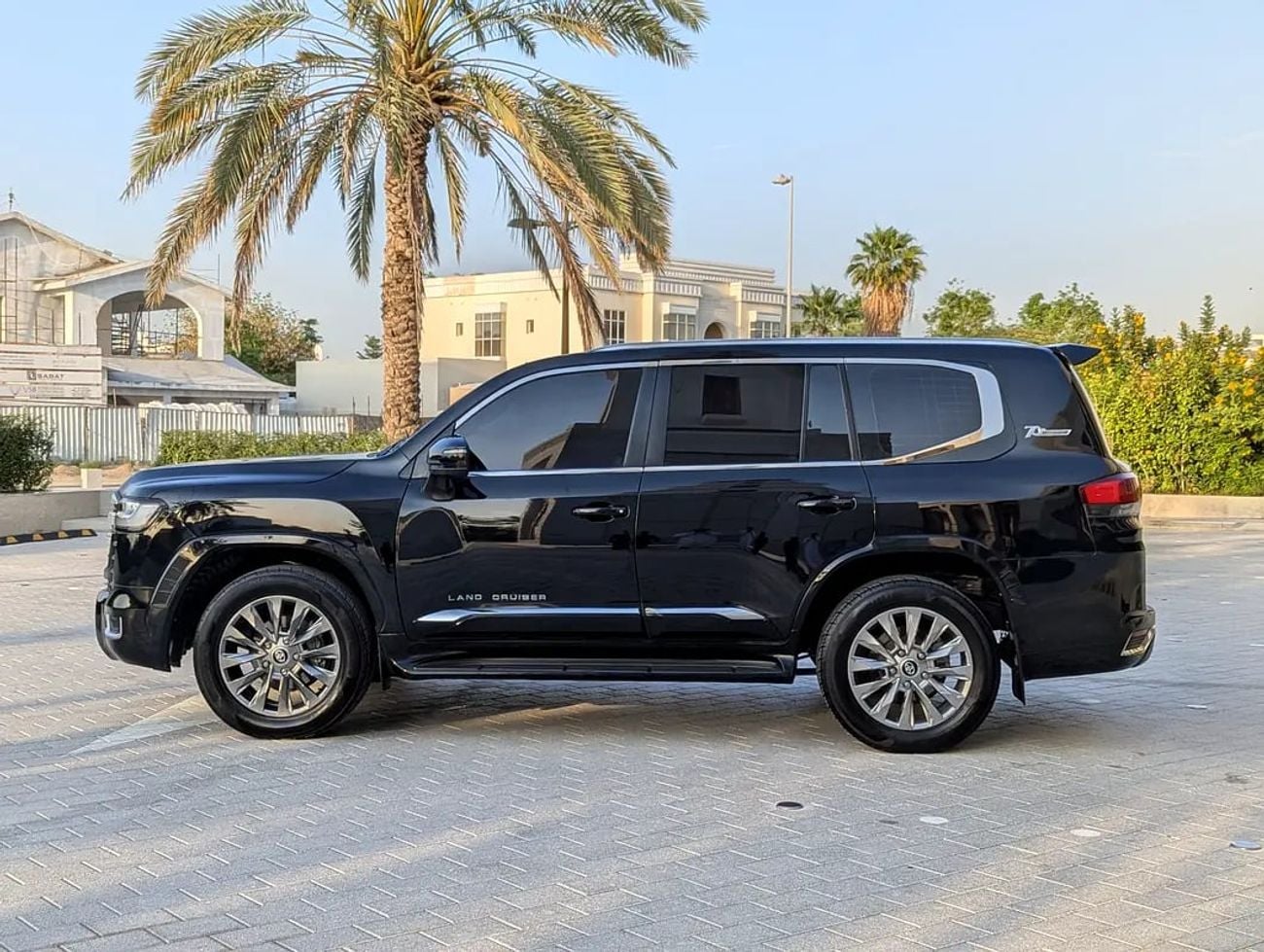 تويوتا لاند كروزر GXR Facelifted | V6 4.0L | GCC Specs | Full Option | Excellent Conditi