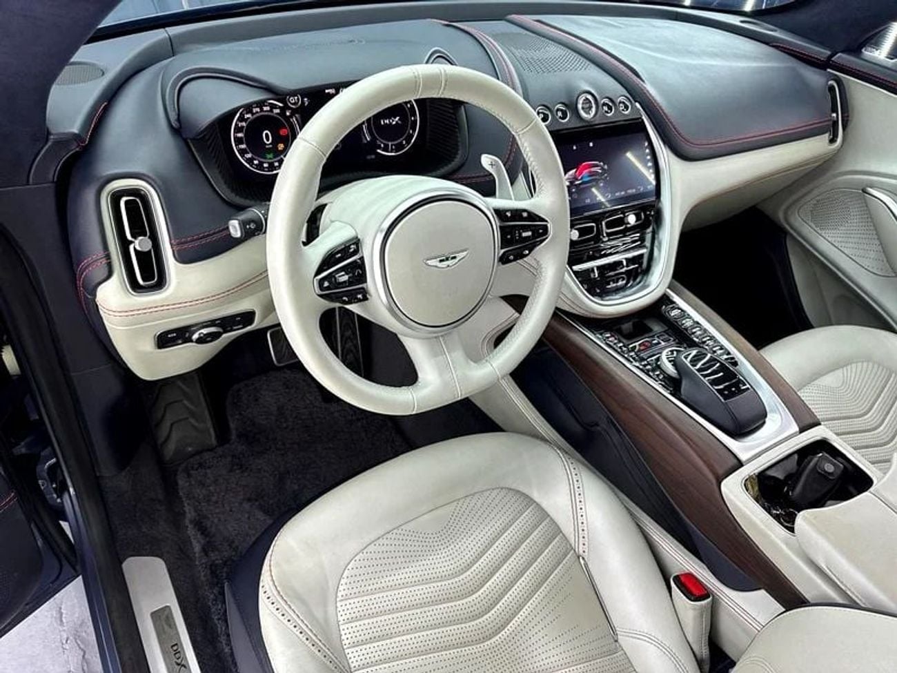 Aston Martin DBX 2021 Aston Martin DBX 505, Feb 2027 Aston Martin Warranty, Fully Loaded, Very Low Kms, GCC
