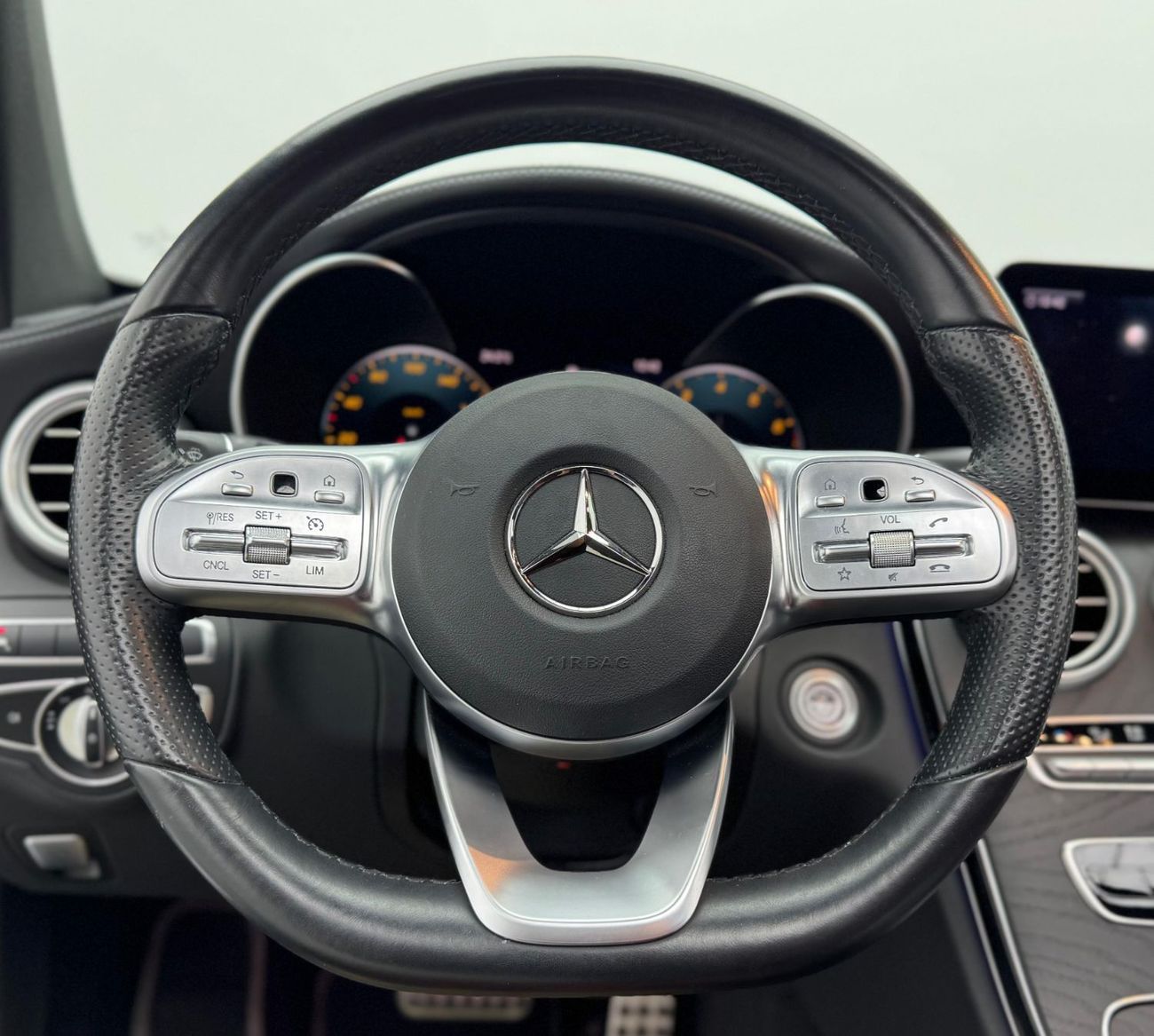 مرسيدس بنز C 200 2021 Mercedes-Benz C200 AMG Coupe, Mercedes Service History, 2026 Mercedes Warranty, GCC