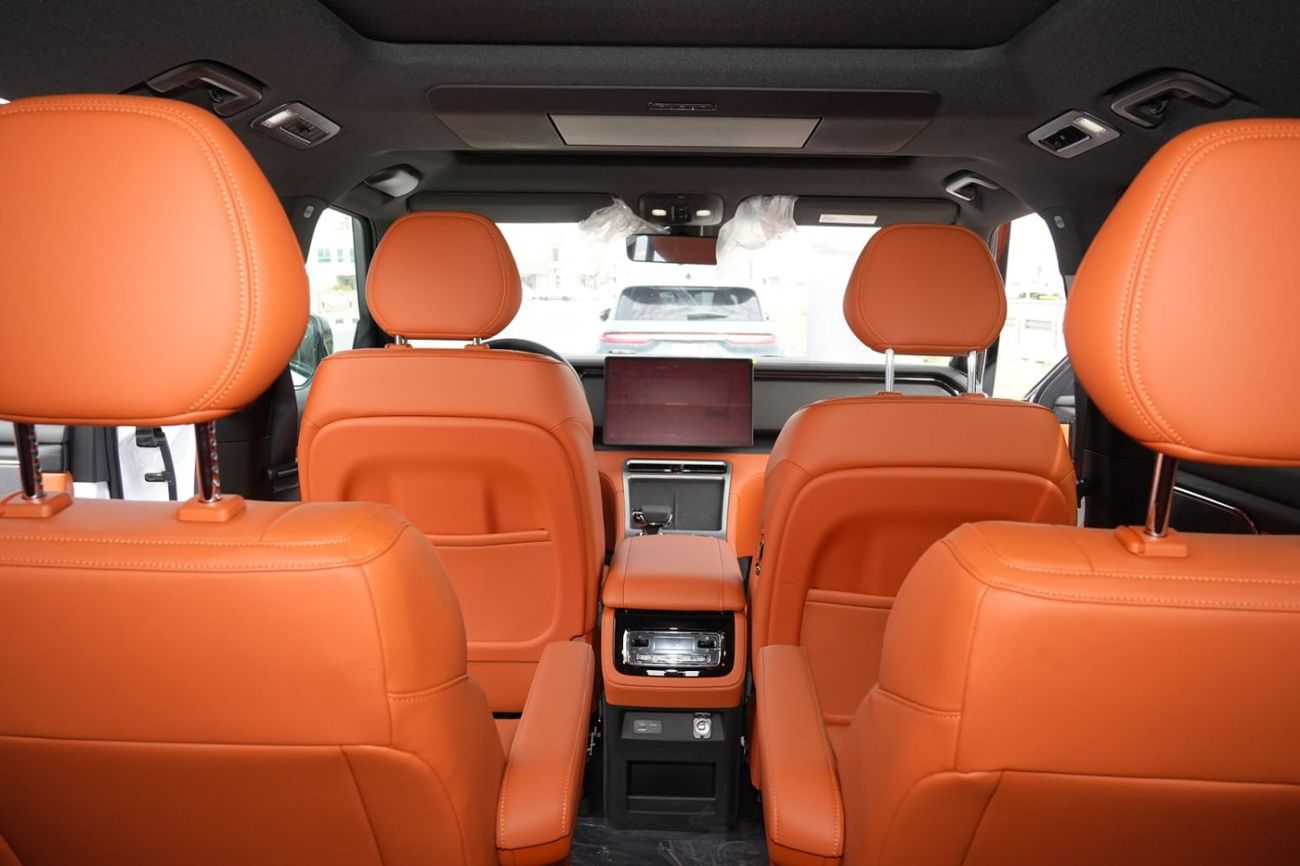 ROX 01 ALL ROUND 7 SEATER