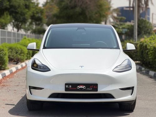 Tesla Model Y LONG RANGE
