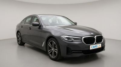 بي أم دبليو 520i JOY EDITION 2 | بدون دفعة مقدمة | اختبار القيادة في المنزل