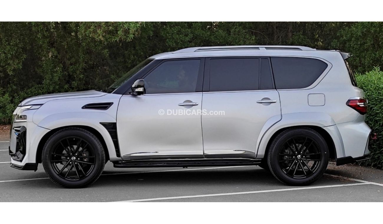 Infiniti QX56