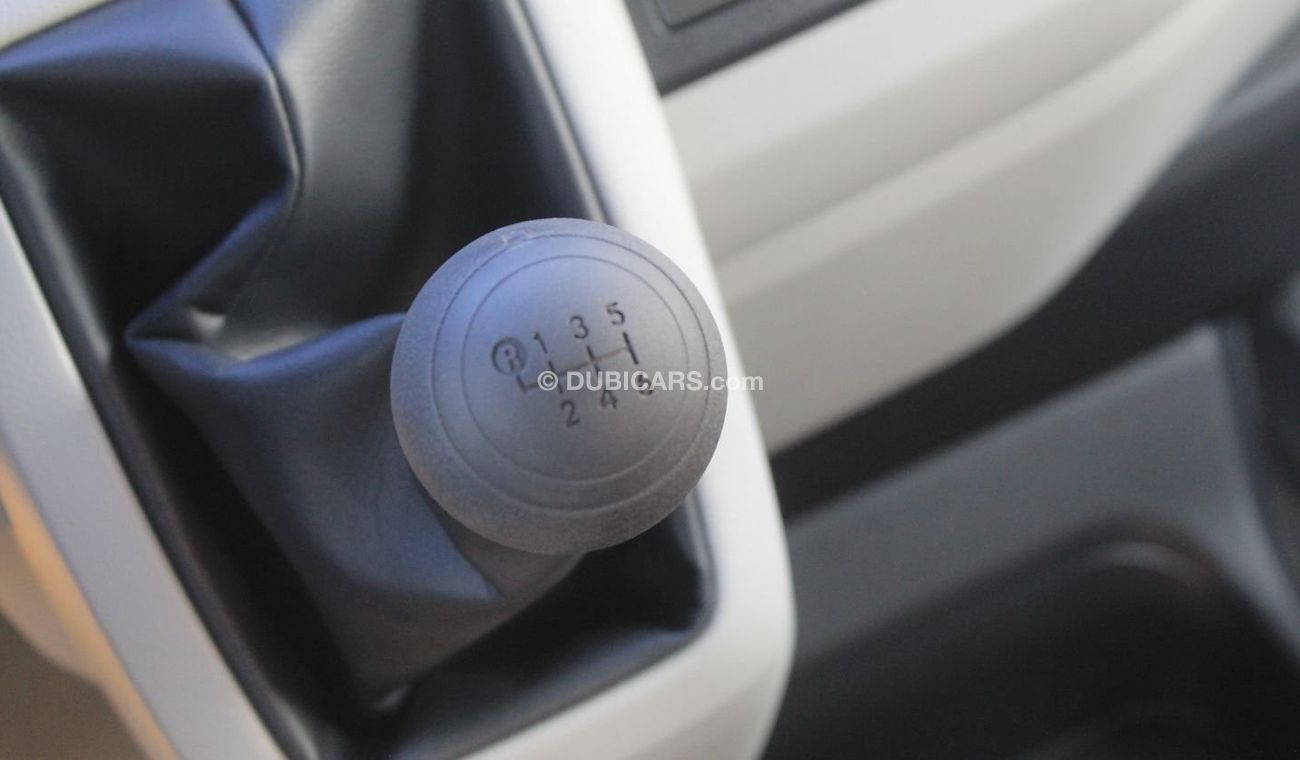 Toyota Hiace Van 2.8L DSL MT 13 Seater 2022 Model available for export