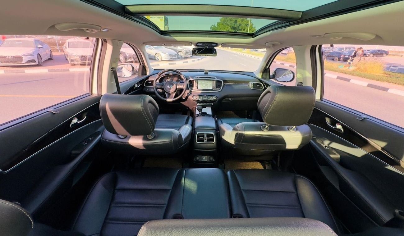 Kia Sorento PANORAMIC SUNROOF | LHD | 2.0L DIESEL ENGINE | (AT) | 2015 | REAR VIEW CAMERA