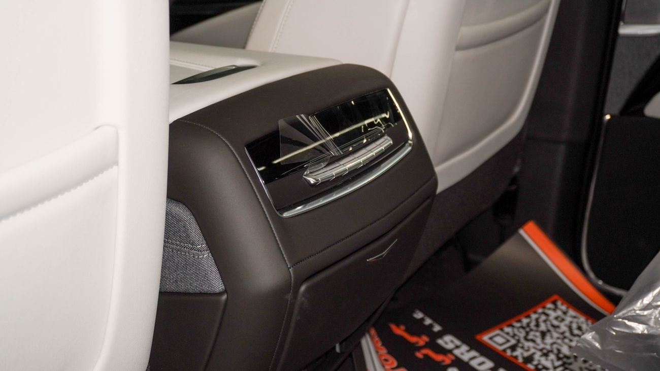 Cadillac Escalade 600