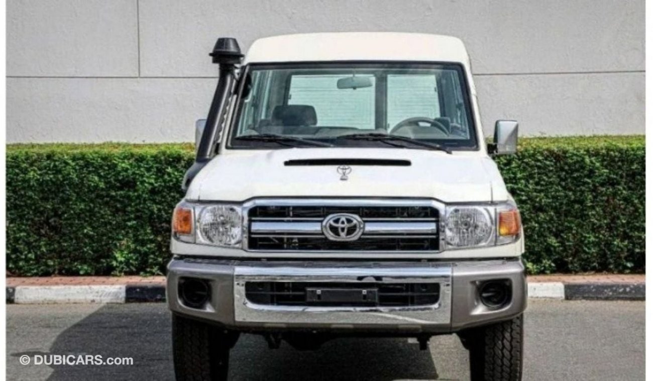 Toyota Land Cruiser Hard Top 4.5 L3 doors