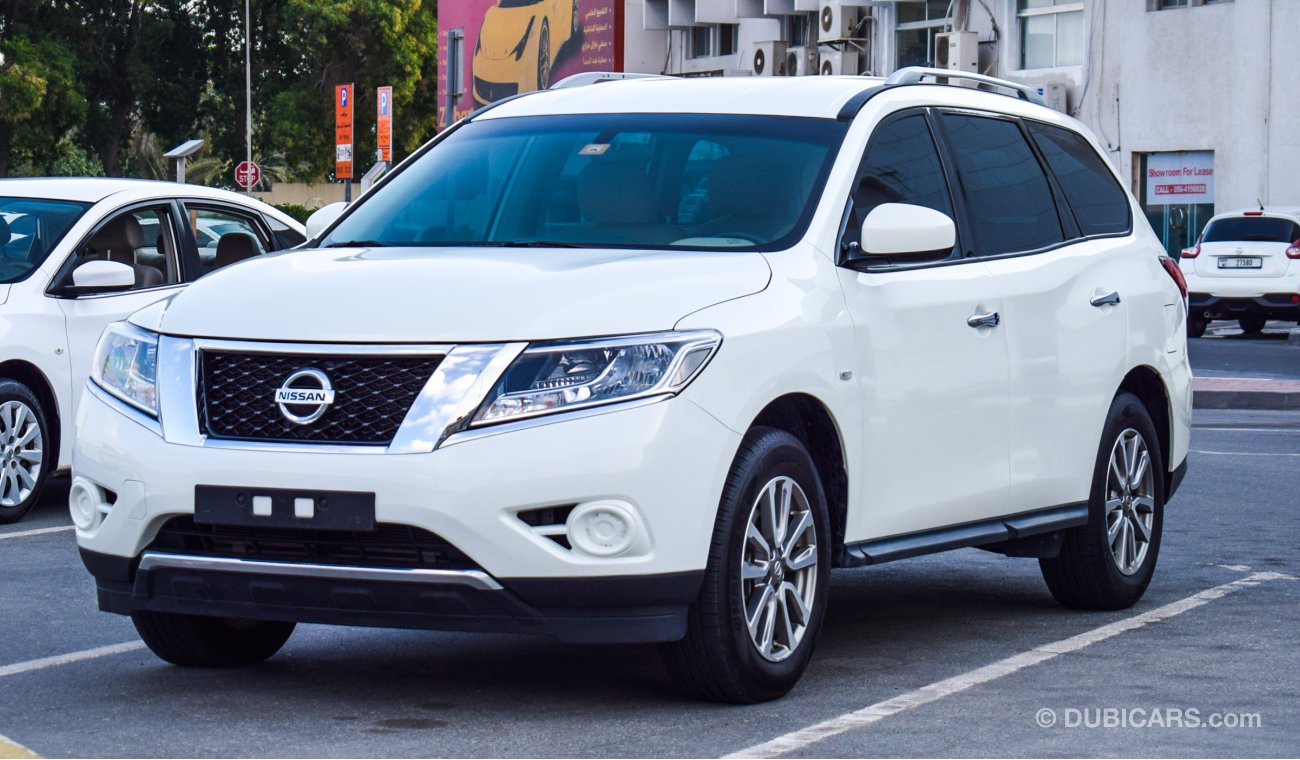 Nissan Pathfinder 4WD