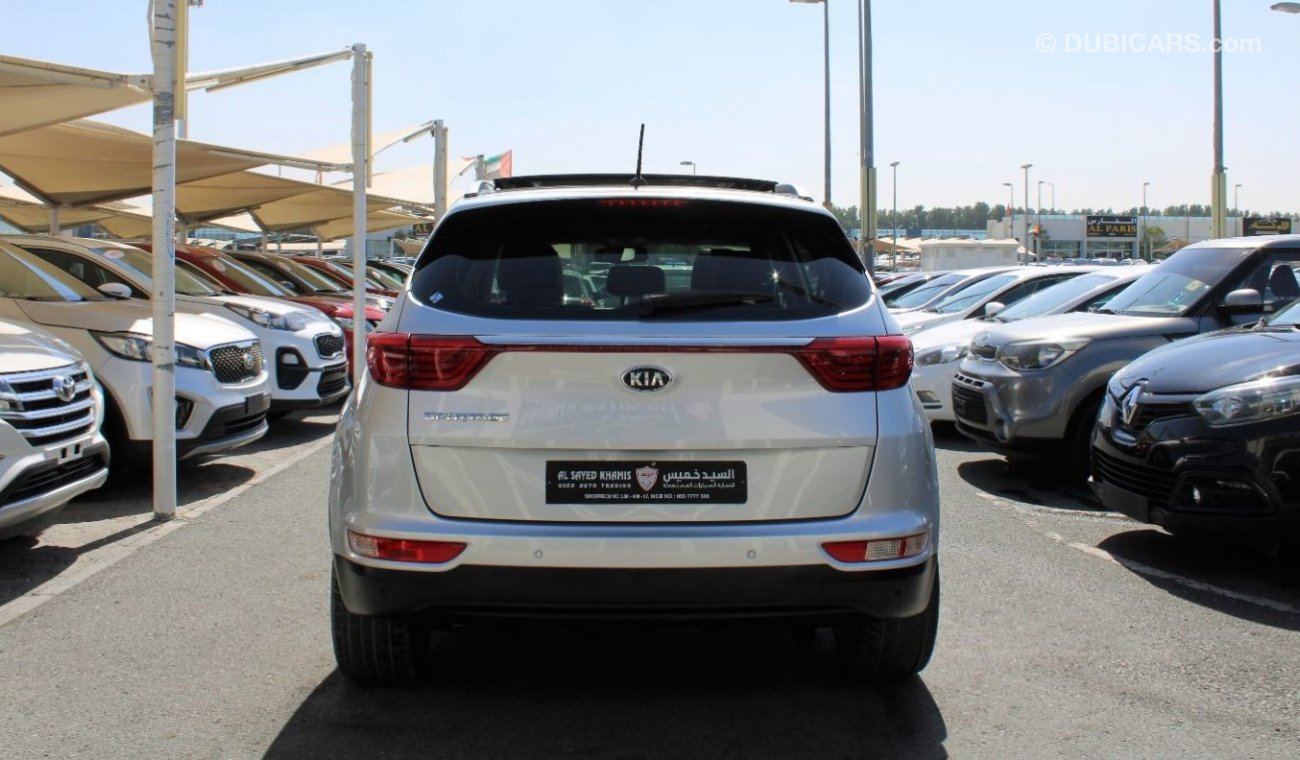 Kia Sportage LX ACCIDENTS FREE - GCC - FULL OPTION - ENGINE 2000 CC - PERFECT CONDITION INSIDE OUT