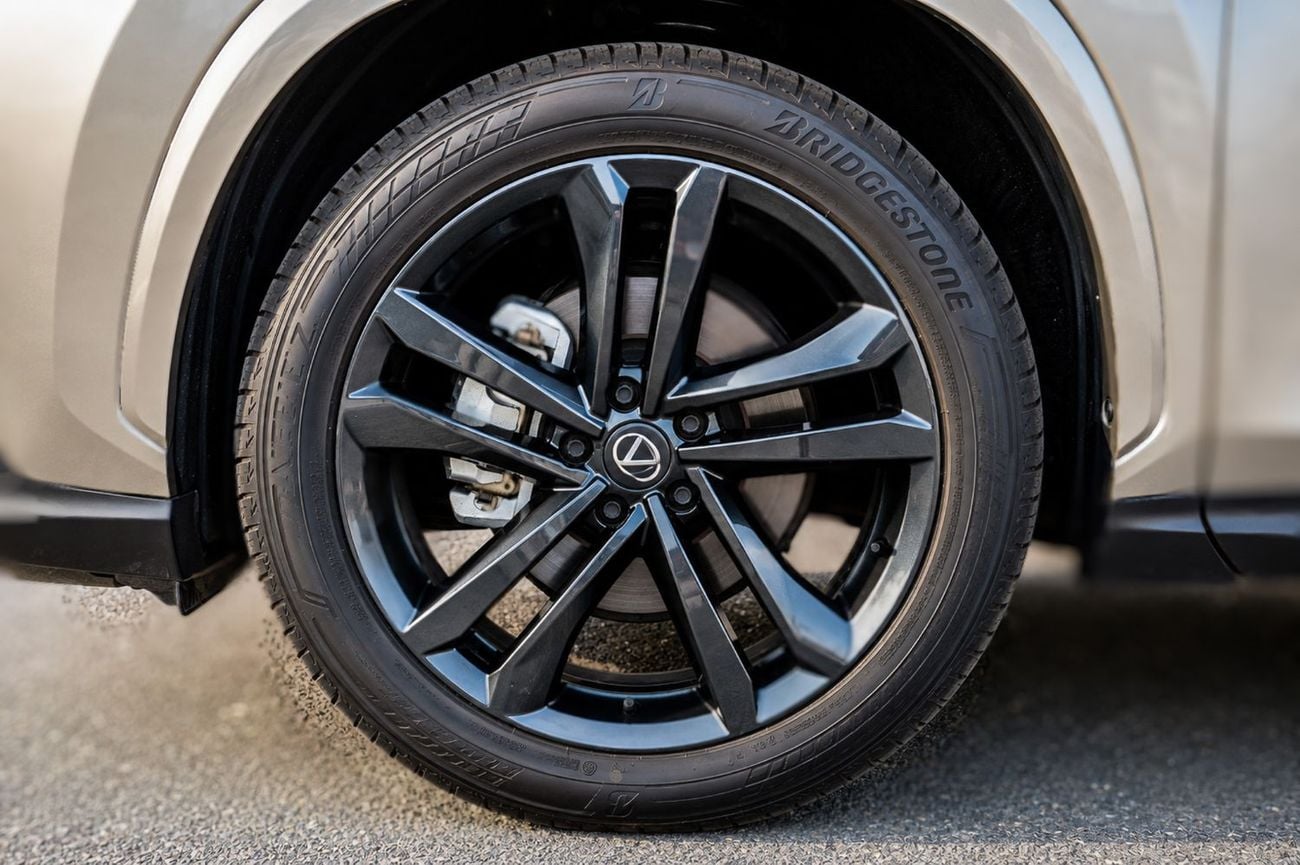 Lexus NX300 Lexus NX 350 AWD