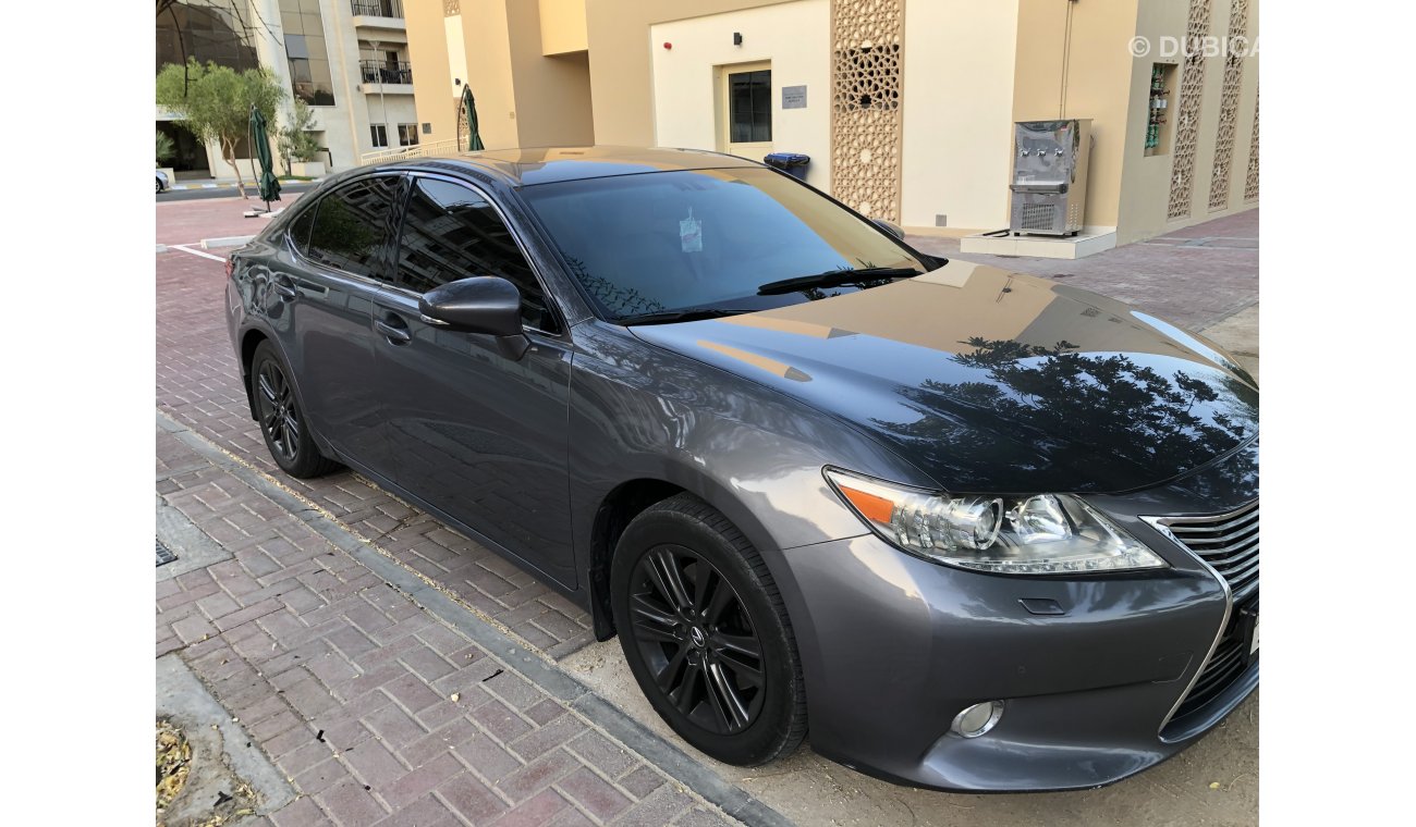 Lexus ES350