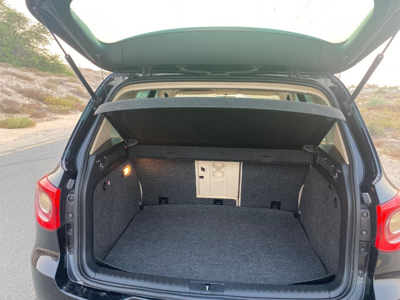 فولكس واجن تيجوان SE 2.0L