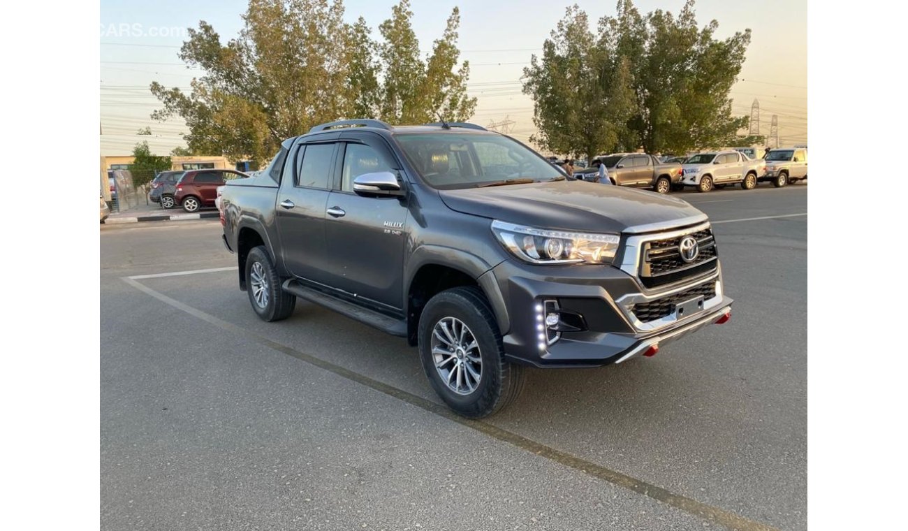 Toyota Hilux DIESEL 2.8L manual gear RIGHT HAND DRIVE (EXPORT ONLY)