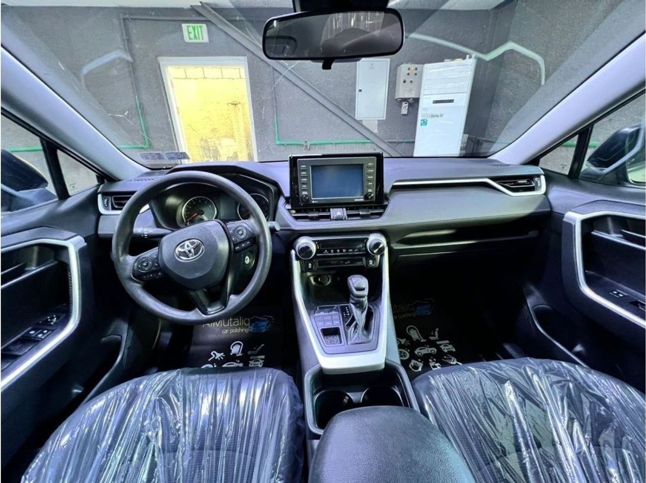 Toyota RAV4 LE Perfect inside and out