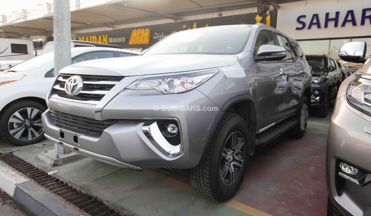 تويوتا فورتونر SR5