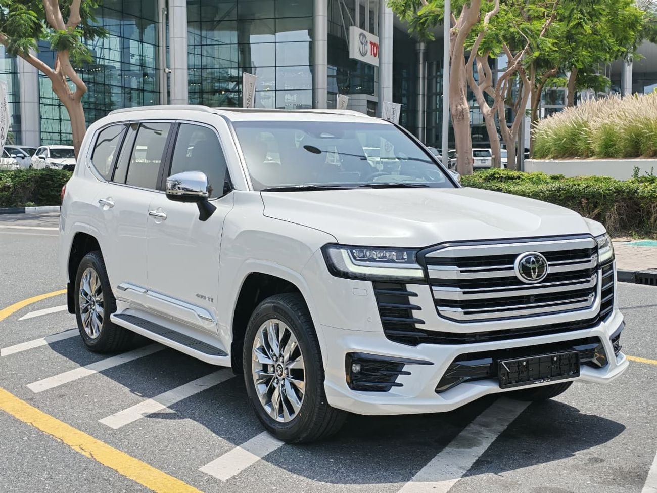 Toyota Land Cruiser 2026 Toyota Land Cruiser LC300 VXR (Full-Option) 3.5L V6 Twin Turbo Petrol A/T 4WD Export Only