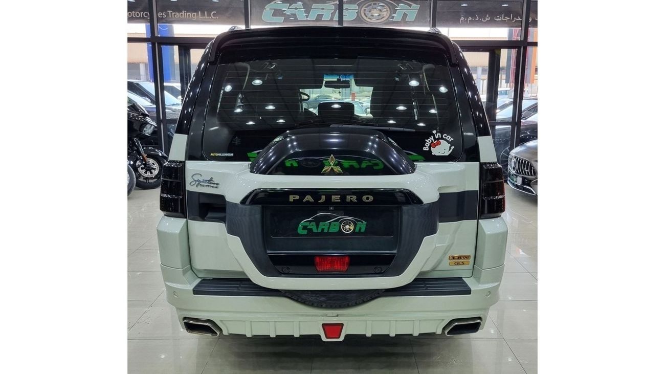 Mitsubishi Pajero GLS Highline MITSUBISHI PAJERO SIGNATURE EDITION 2020 GCC UNDER WARRANTY AND SERVICE CONTRACT