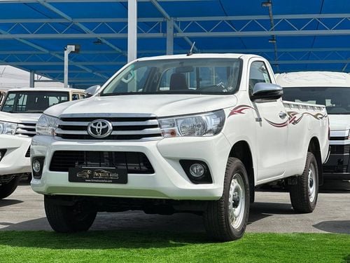 تويوتا هيلوكس S/C 2.7 لتر PTR M/T 4X4 // 2026 // خيار متوسط مع نوافذ كهربائية // عرض خاص // من فورمولا أوتو // للت