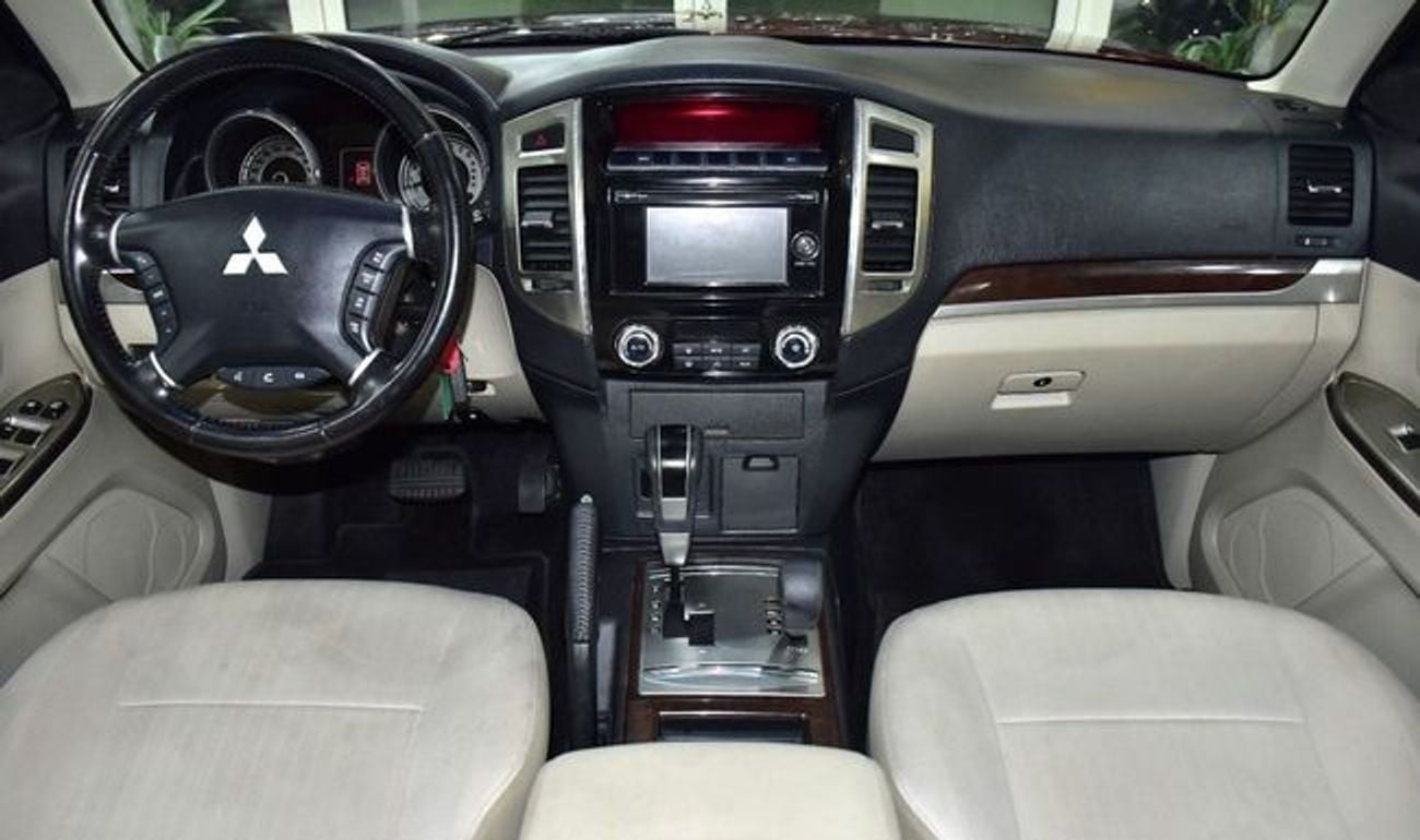 Mitsubishi Pajero GLS