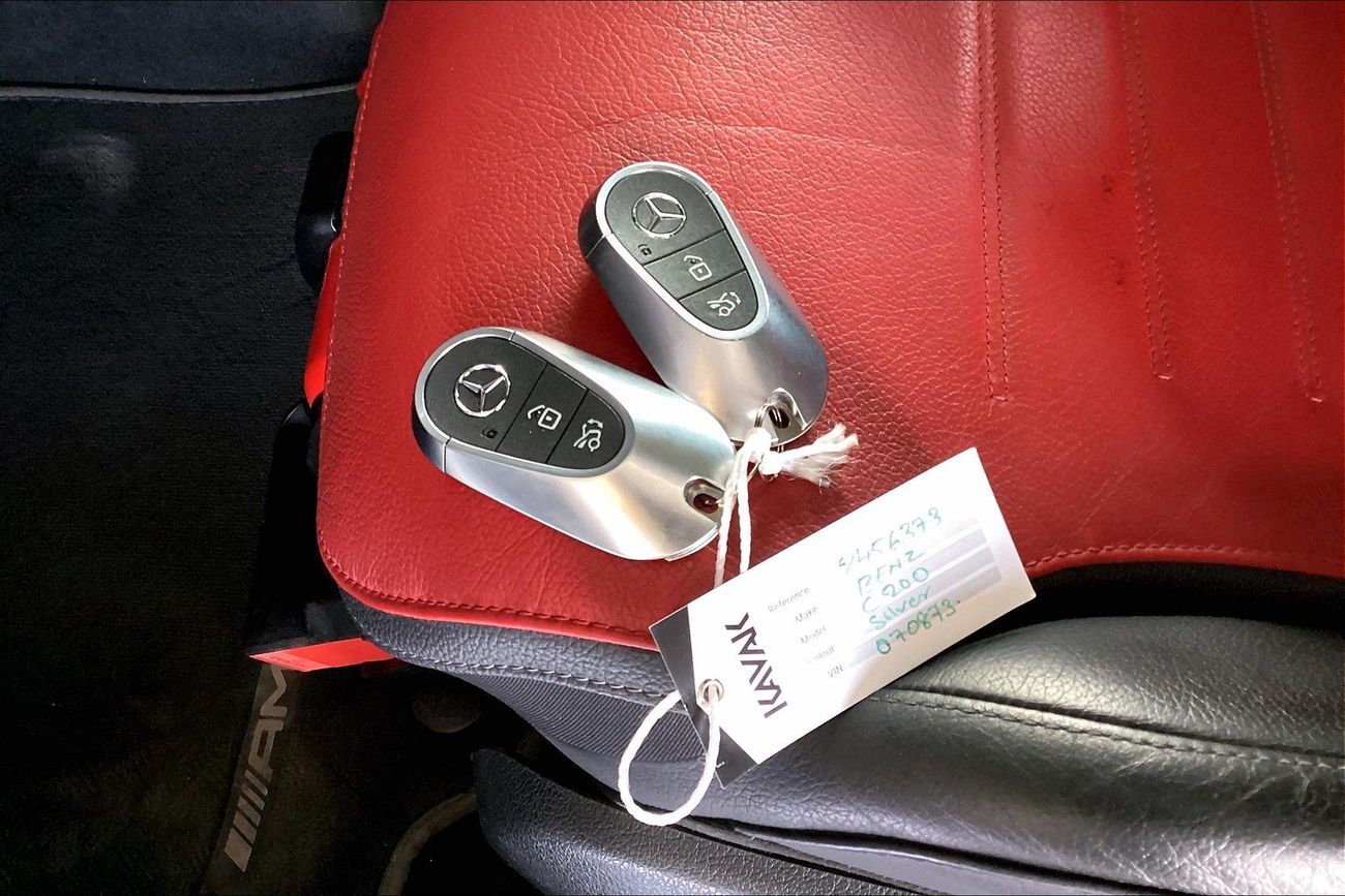 مرسيدس بنز C 200 Premium (AMG Line) | شامل الضمان | 0 ﺪﻔﻋﺓ ﺃﻮﻟﻯ