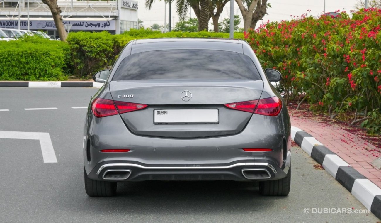 مرسيدس بنز C 300 Std Perfect Condition | Mercedes-Benz C300 2.0L | Panorama 360 degree cameras | 2022