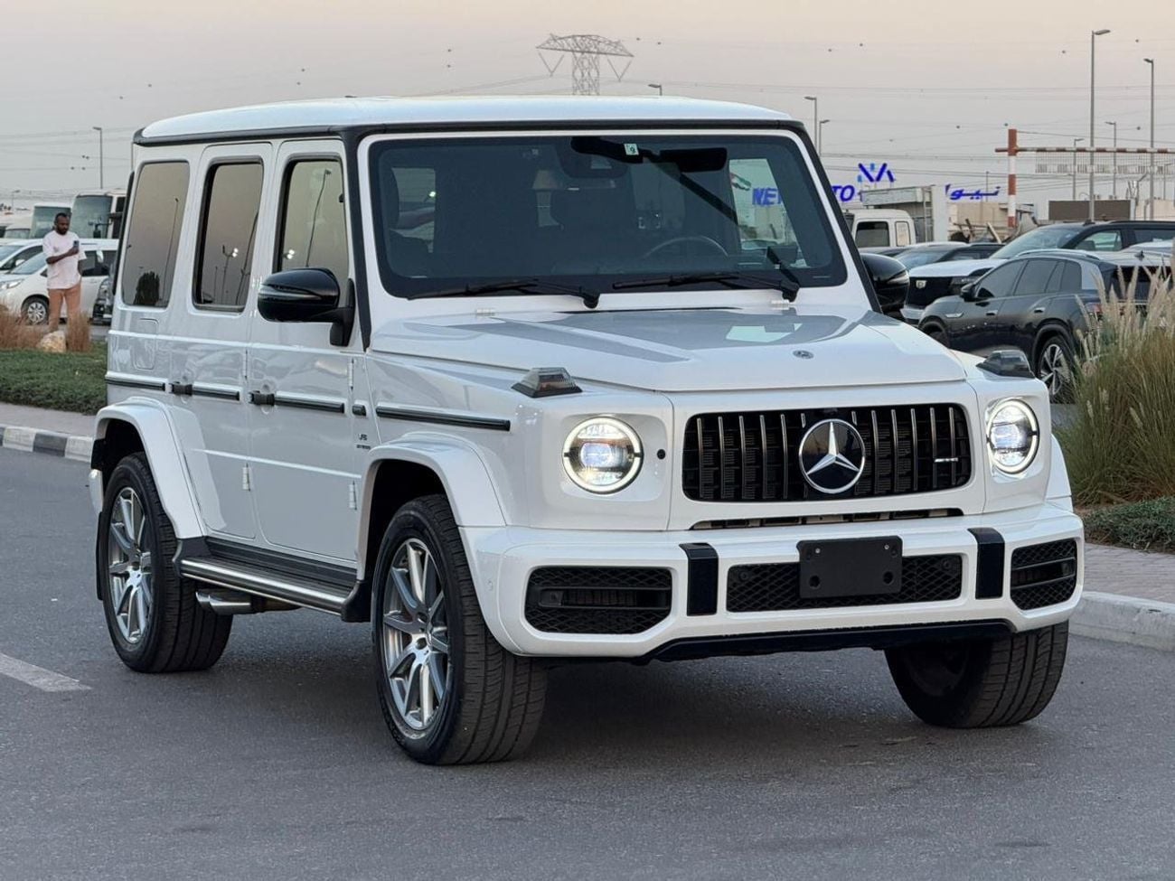 Mercedes Benz G63 AMG STD AMG Night Package
