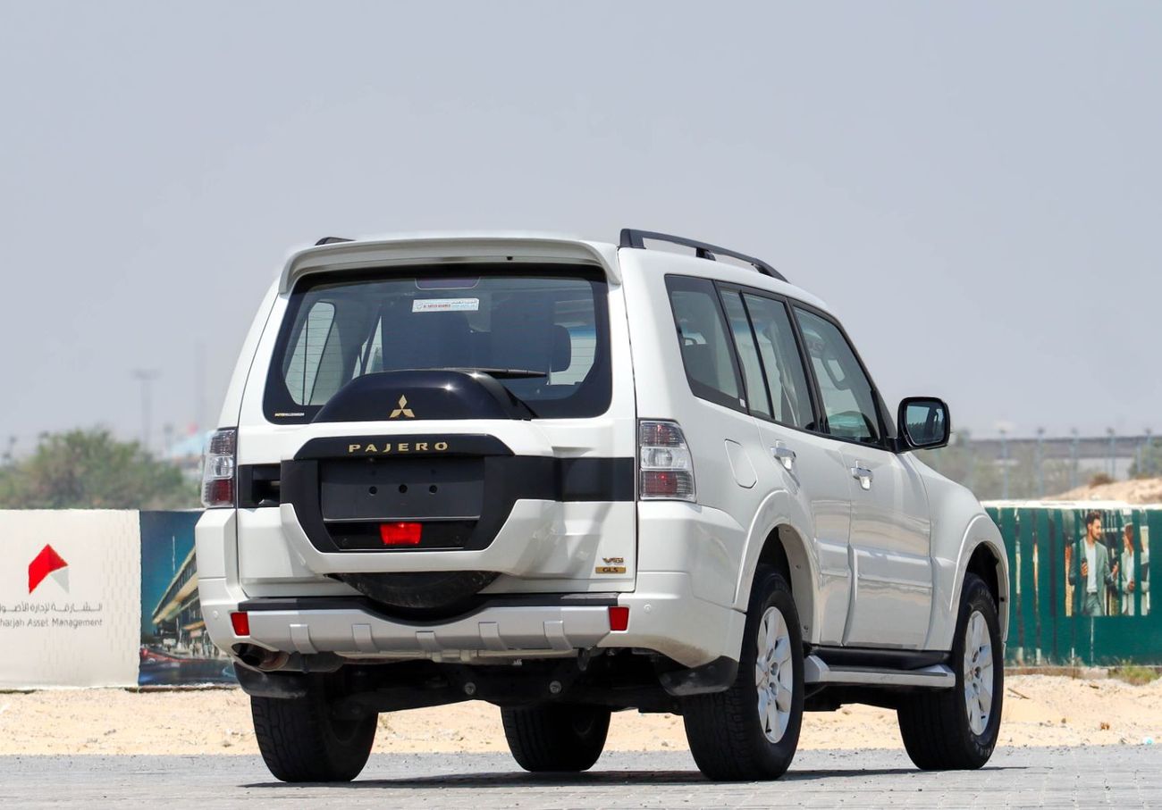 Mitsubishi Pajero Mitsubishi Pajero | 3.0L | 2022 | GCC Original Paint Accident-Free In Excellent Condition 1092 P.M