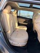 Toyota Highlander Hybrid Platinum 2.5L // panoramic, 360 Camera // head up display full option 2024