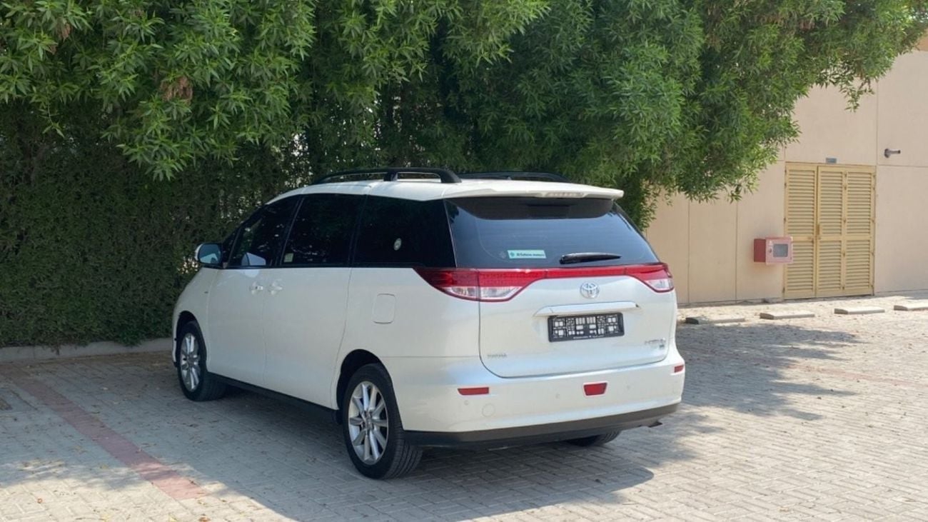 تويوتا بريفيا SE SE Full option