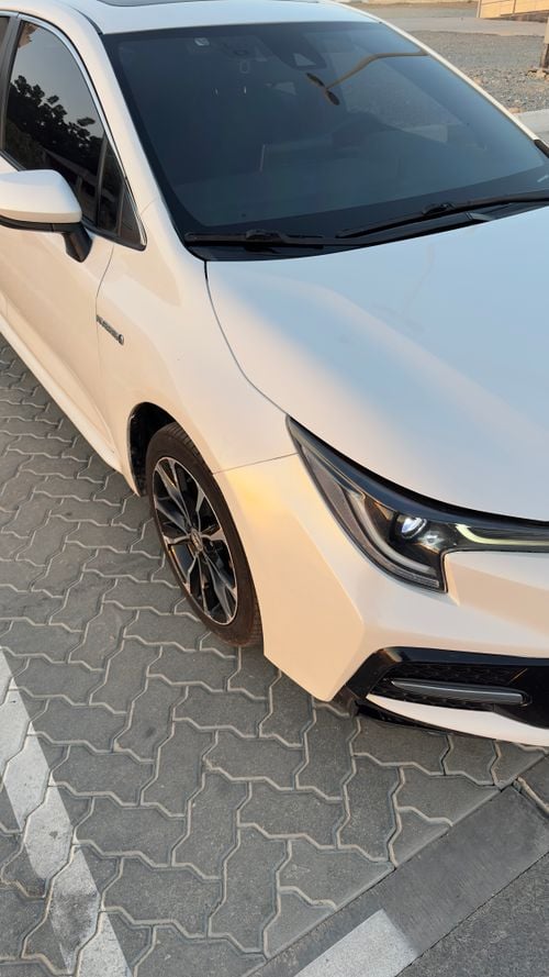 Toyota Corolla 1.8 levin hybrid