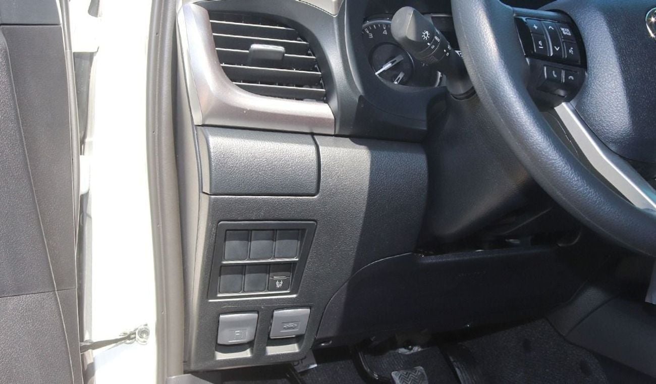 Toyota Hilux 2026 Model Toyota Hilux DC 2.7L Petrol 4WD M/T 