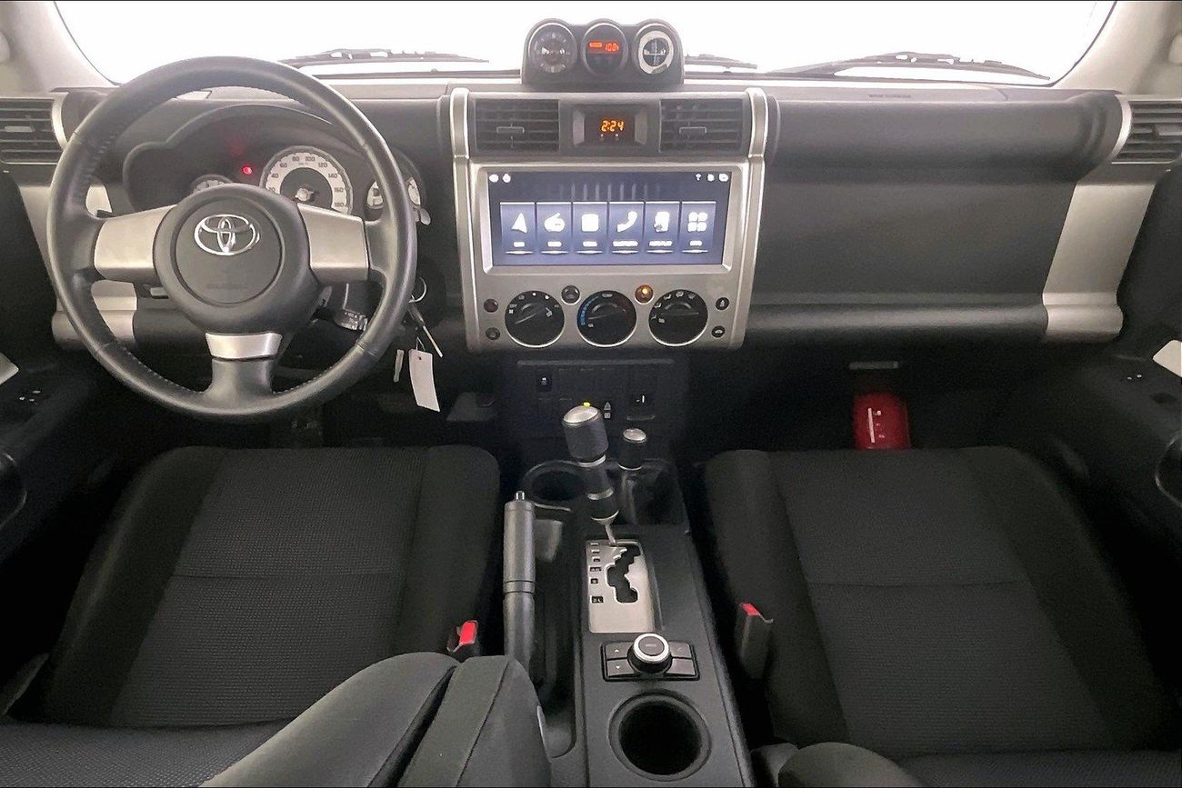 Toyota FJ Cruiser GXR | Guaranteed Warranty | 0 Down Payment