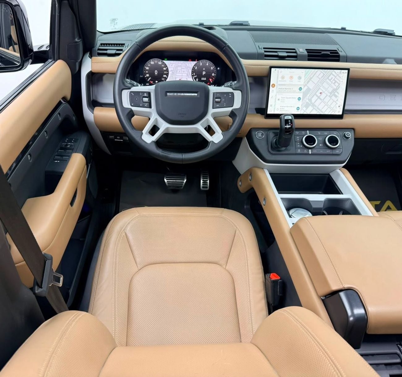 Land Rover Defender 110 X-DYNAMIC HSE P400 2025 Land Rover Defender 110 X-Dynamic HSE, 2030 LR Warranty, Full LR Service History, Low Km, GCC