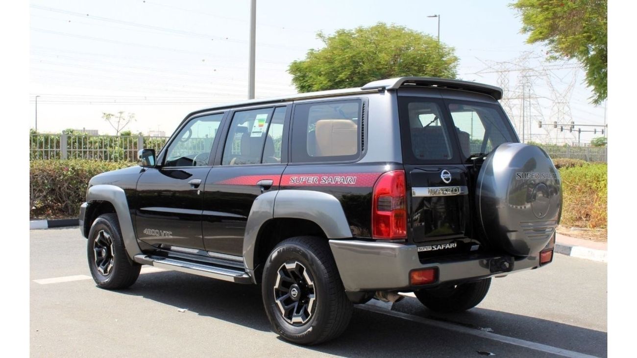Nissan Patrol NISSAN PATROL SUPER SAFARI M/T 2021 GCC SINGLE OWNER WITH WARRANTY IN MINT CONDITION