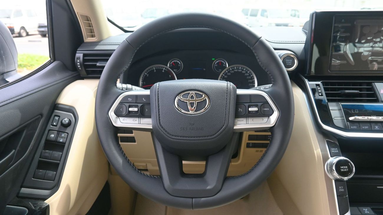 تويوتا لاند كروزر GX 3.3L TOYOTA LAND CRUISER 300 GX DIESEL 3.3L 2024