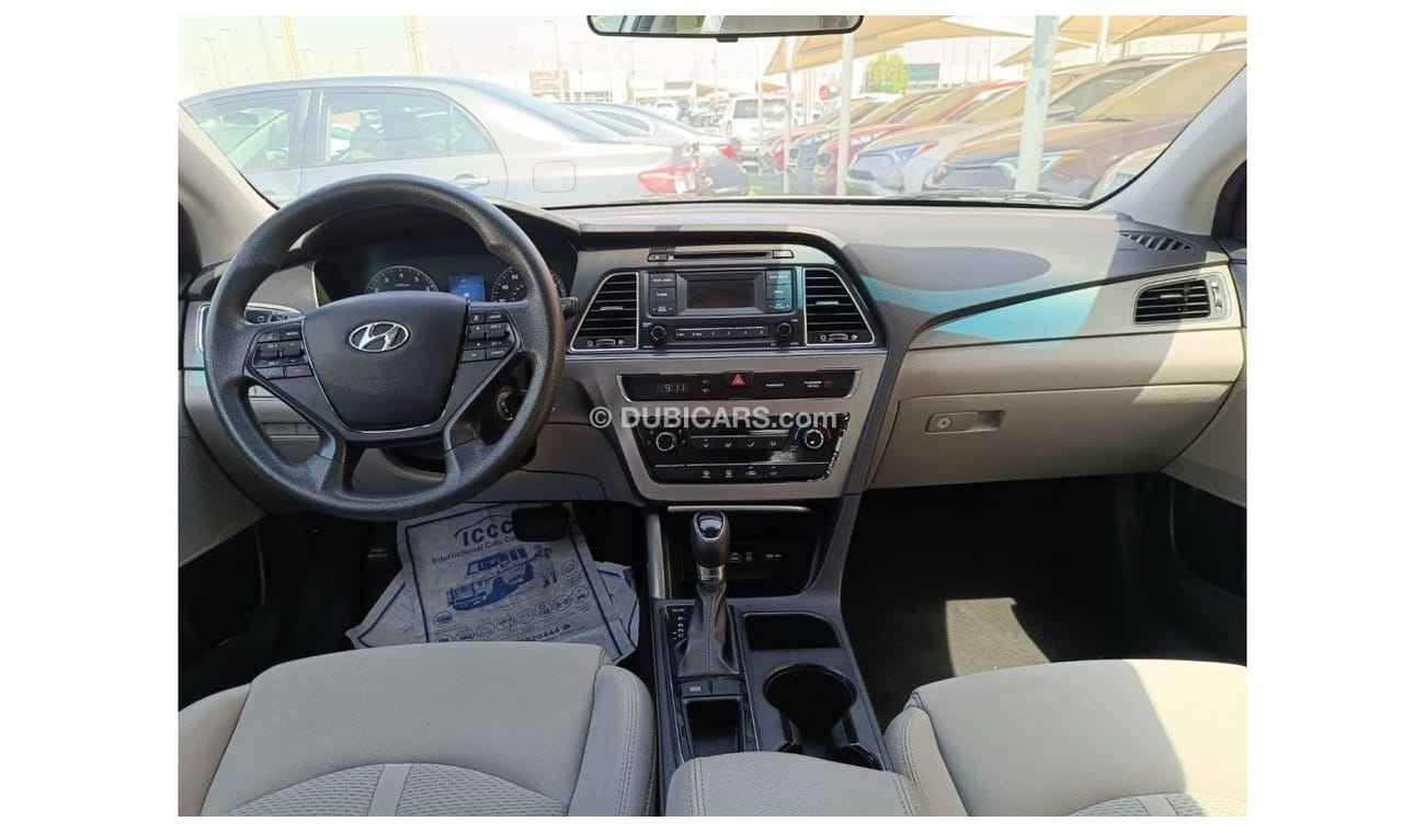 Hyundai Sonata GLS car in excellent condition with no accidents