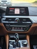 BMW M550i Std 4.4L BMW 550i Xdrive 2018 // ORGINAL PAINT // PERFECT CONDITION // FULL OPITION