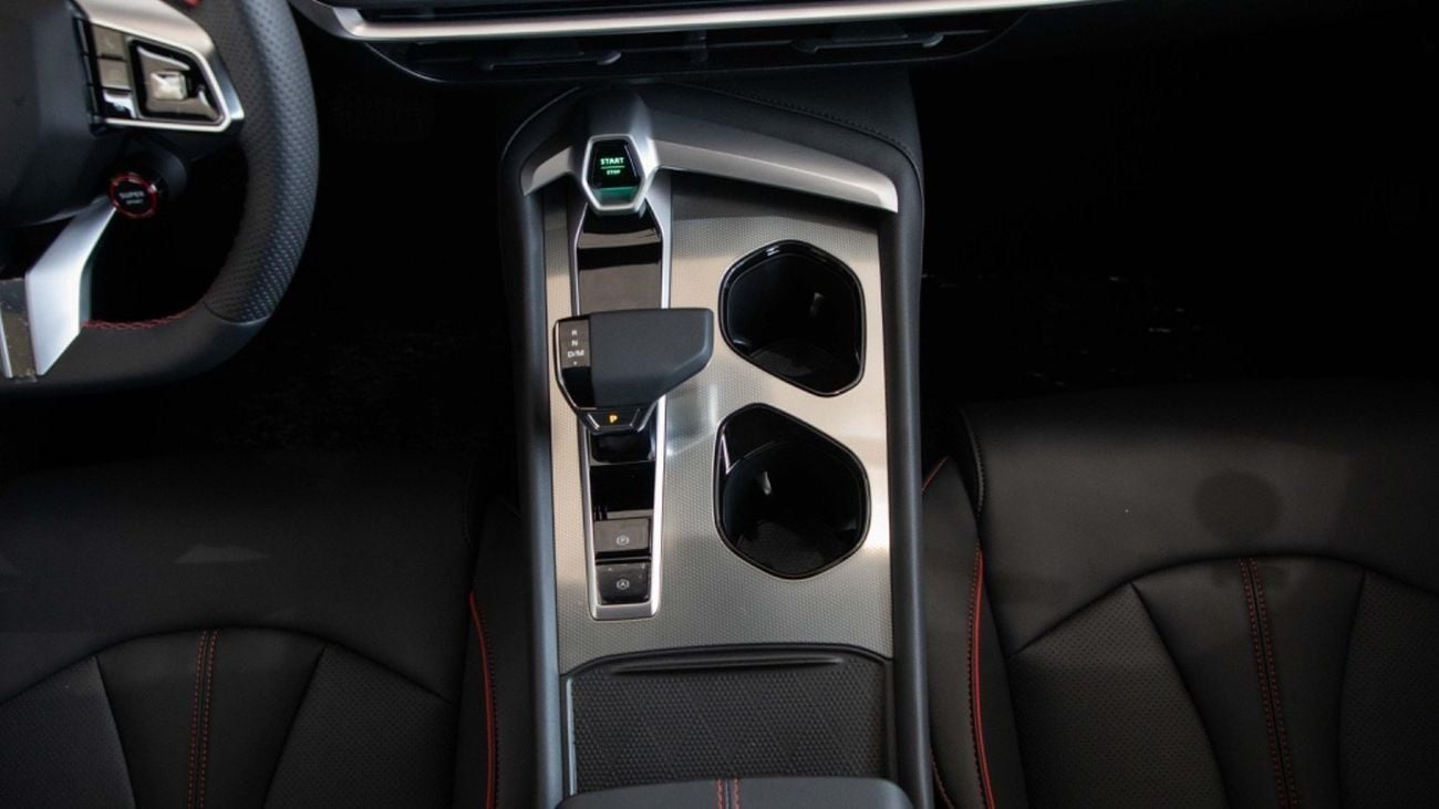 MG 7 MG7 DCT ELEGANCE EDITION 1.5T   WHITE / GRAY 2025