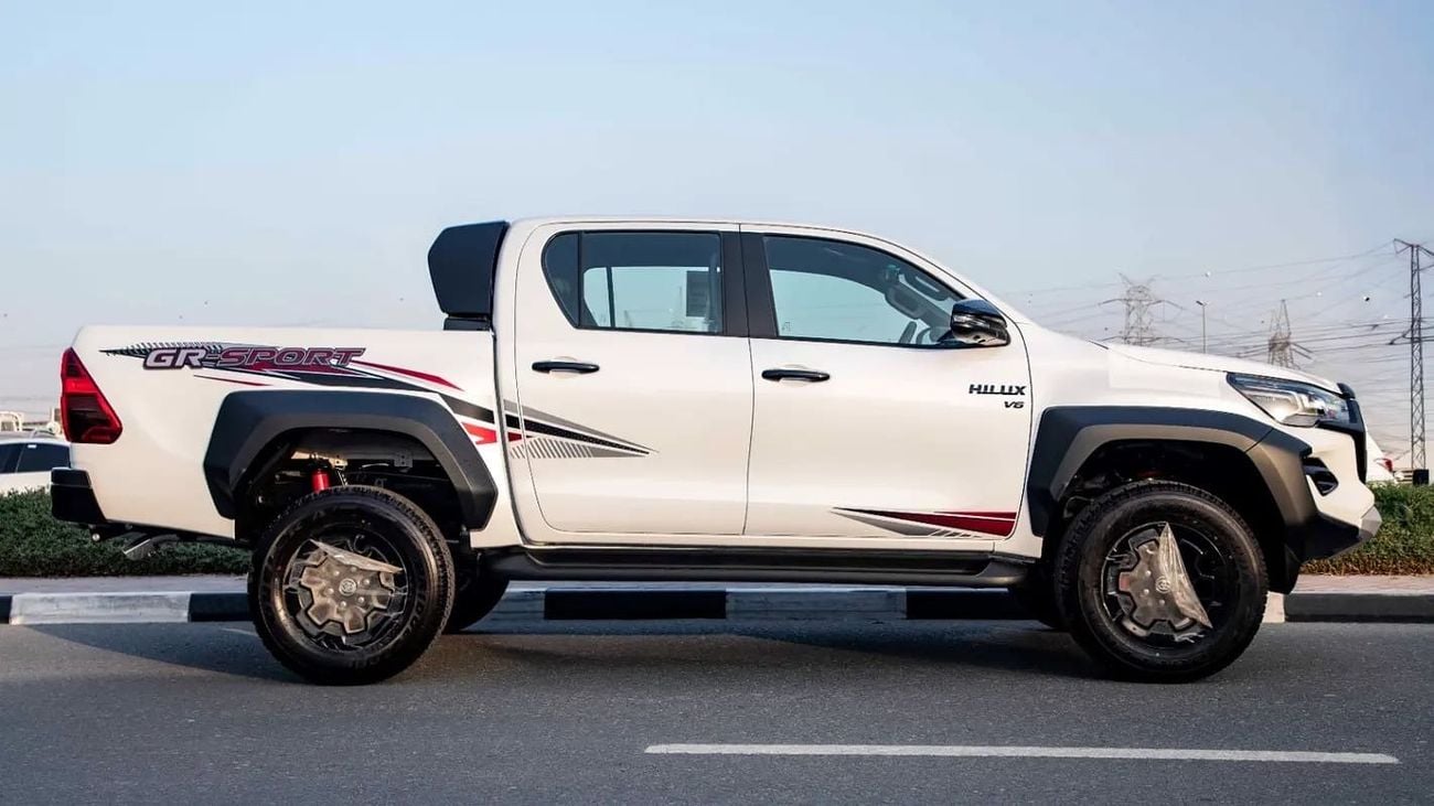Toyota Hilux GR SPORT