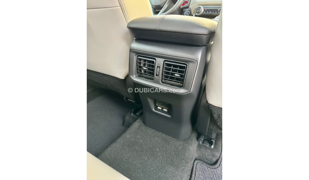 Toyota RAV4 XLE premium 2021 LED SUNROOF PUSH START AWD