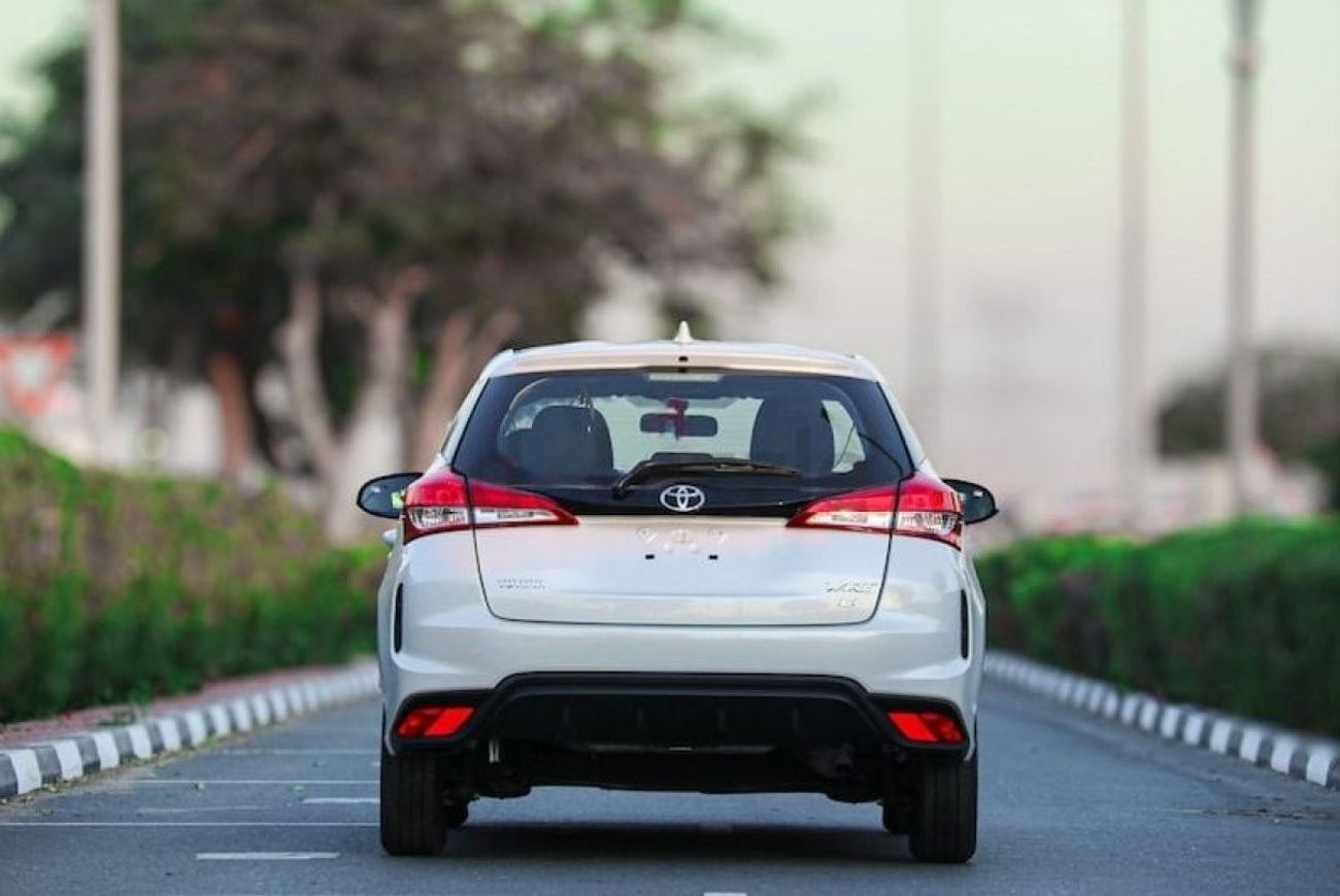 Toyota Yaris TOYOTA YARIS 1.3L