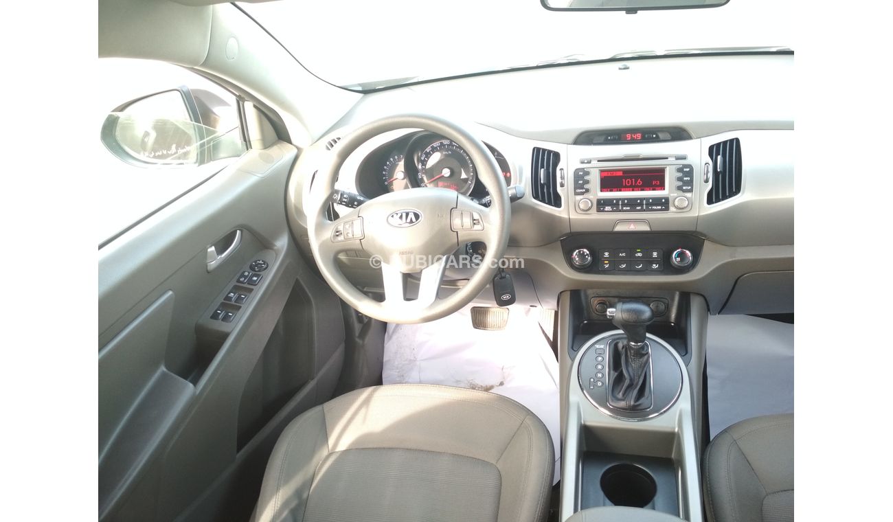 Kia Sportage 2014 BROWN GCC NO PAIN NO ACCIDENT PERFECT
