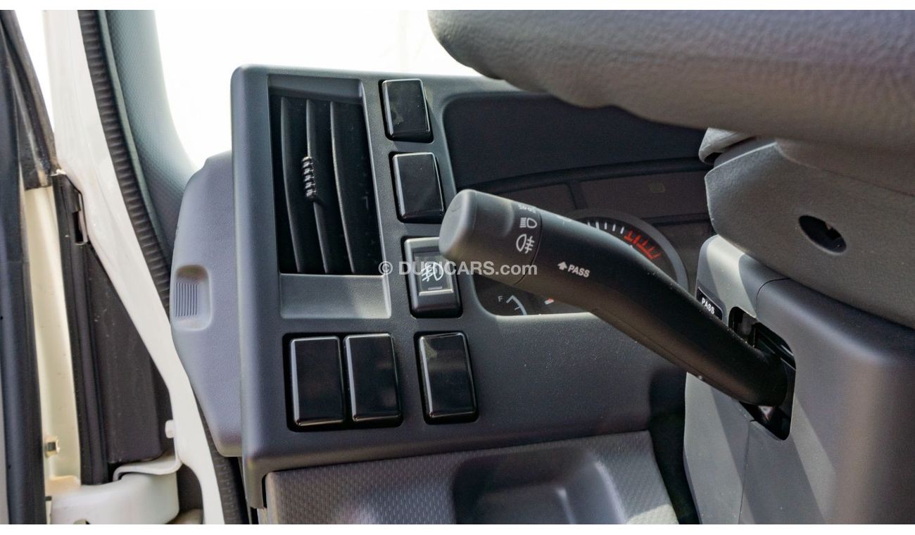 Isuzu NPR 2023 ISUZU NPR series