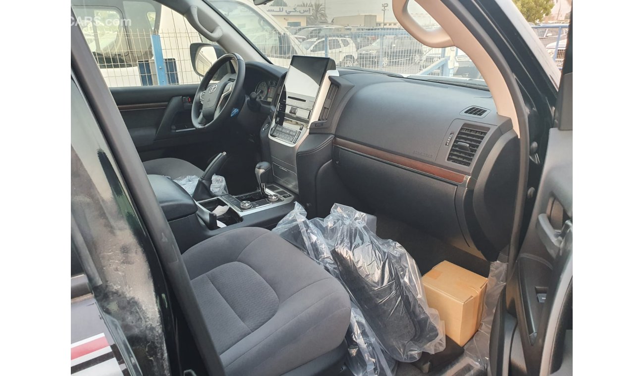 تويوتا لاند كروزر 4.6L Petrol, DVD Camera, Sunroof (CODE # TLGXR21)