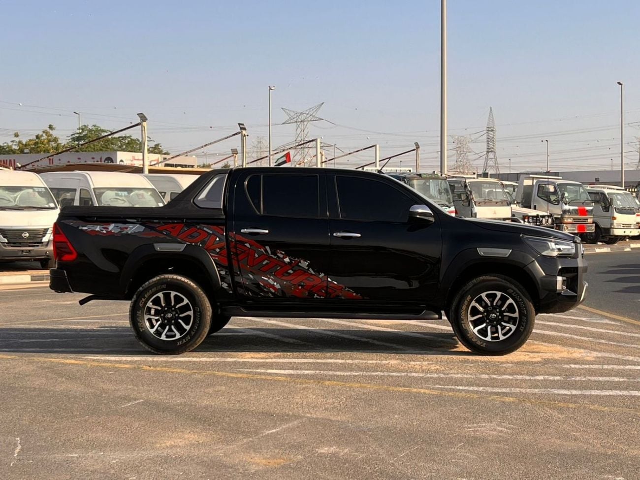 تويوتا هيلوكس GLS 2019 Toyota Hilux Modified - 2.7L V4 GCC- AWD 4x4- Rear Camera - Push start - Patrol -