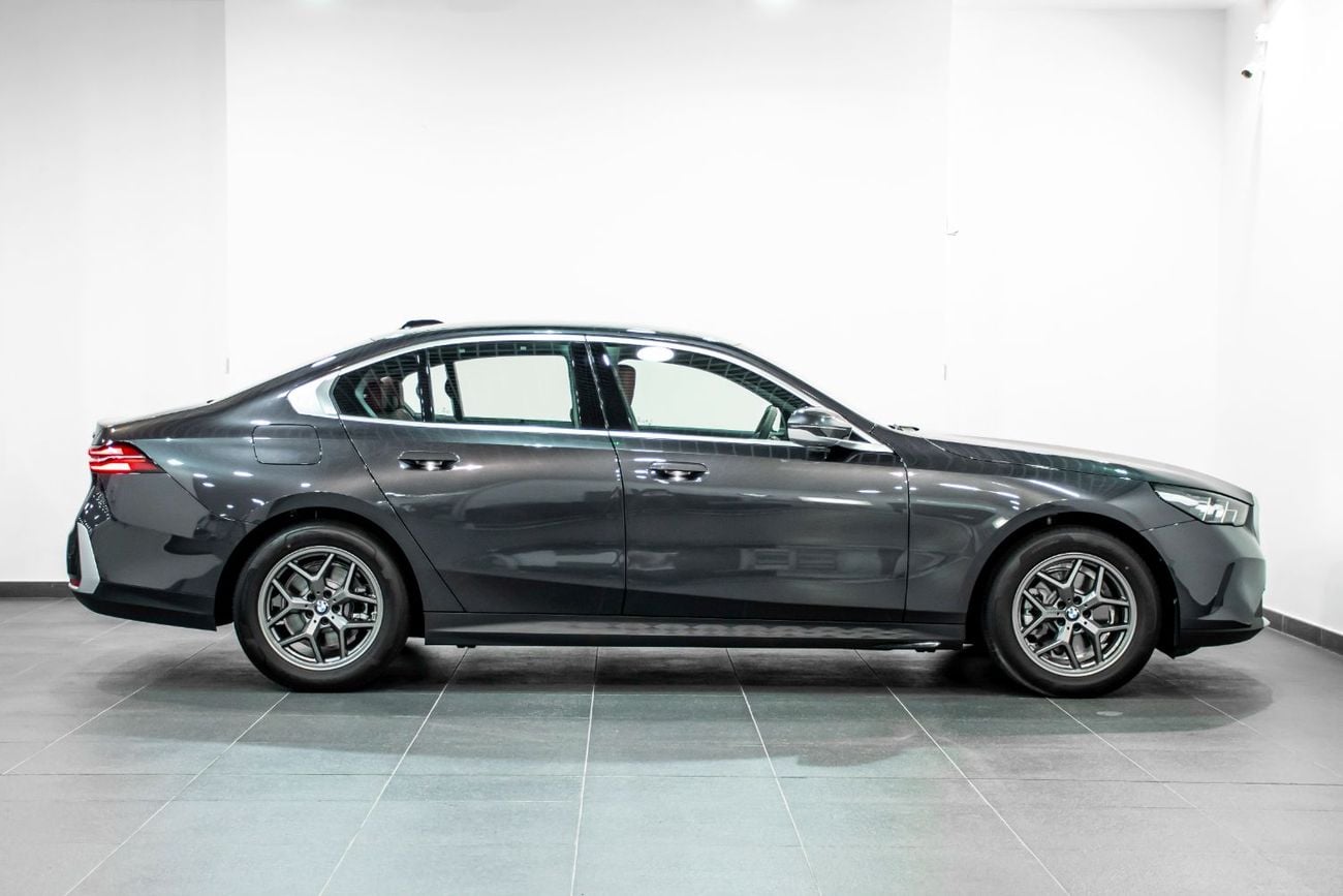 BMW 520i PURE