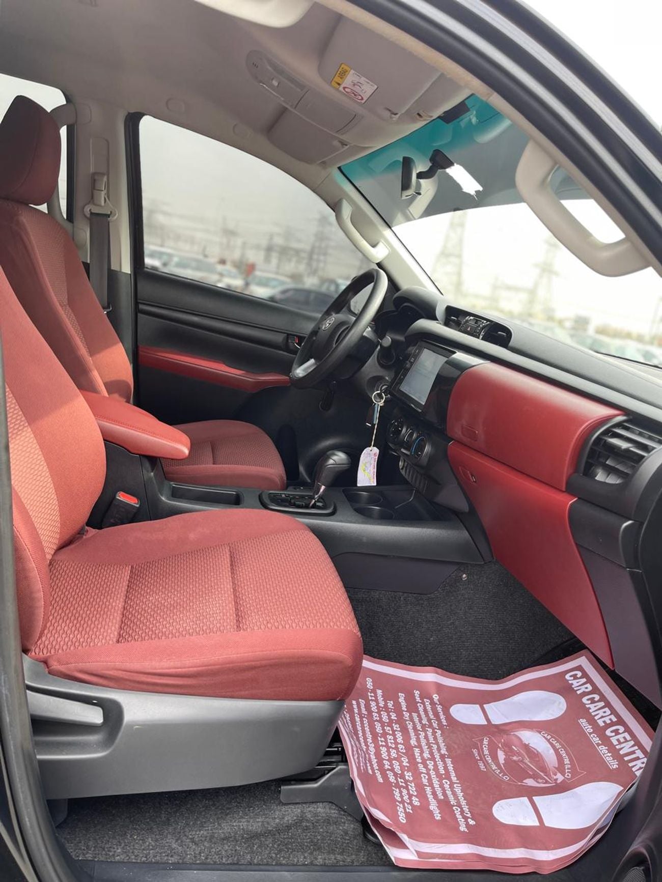 Toyota Hilux Toyota Hilux Pickup ,Left Hand Drive 2022 ,2.7 Liter Only For Export Available